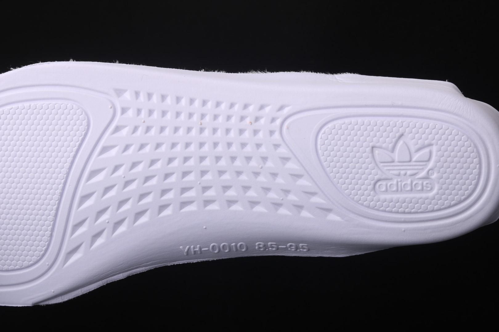 adidasMens Yeezy Boost 350 V2 - Yeshaya (Reflective)
