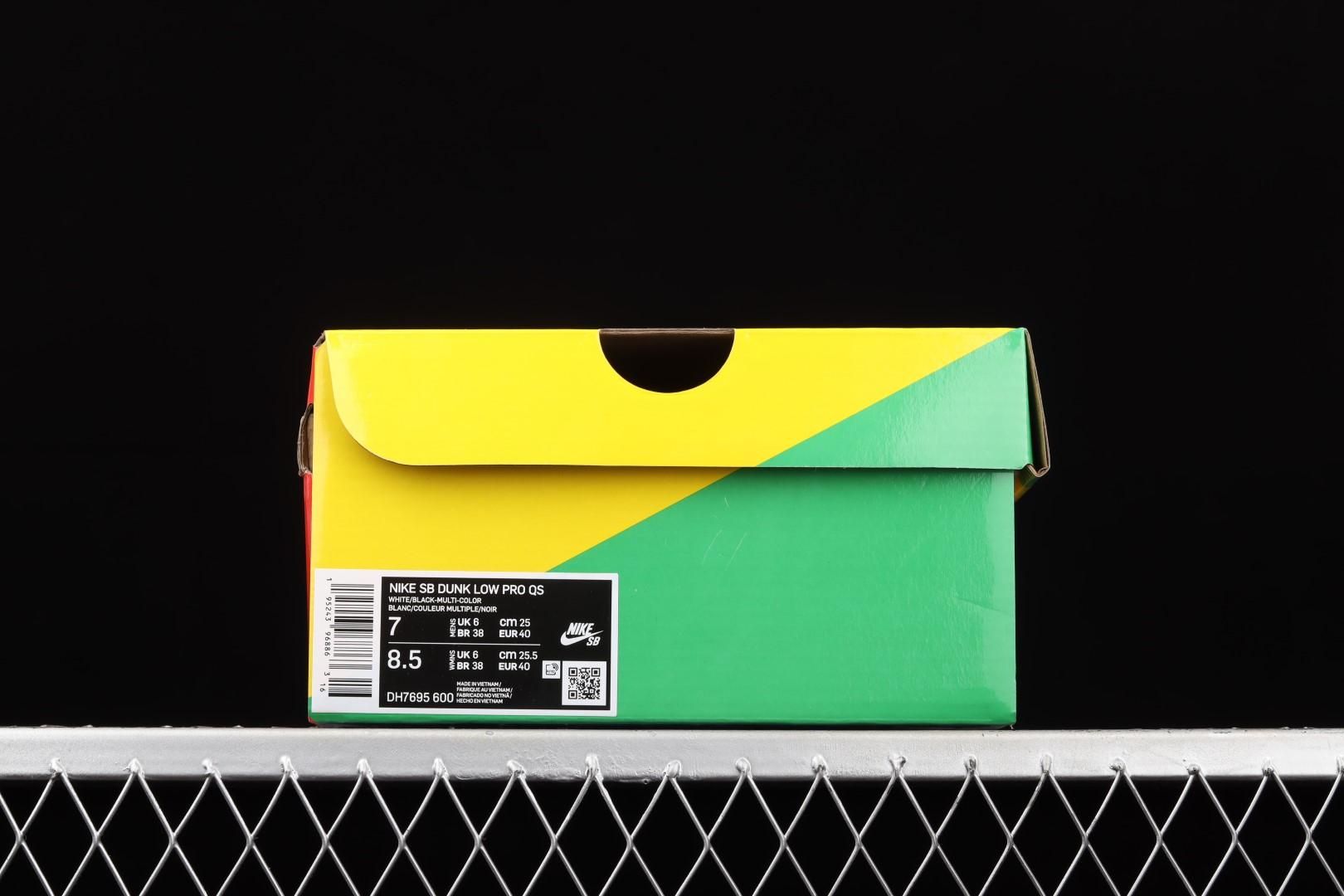 NikeSB Dunk Low Pro - Parra Abstract Art