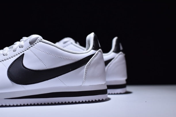 NIKEUnisex Cortez Basic Leather Casual Shoe - White/Black