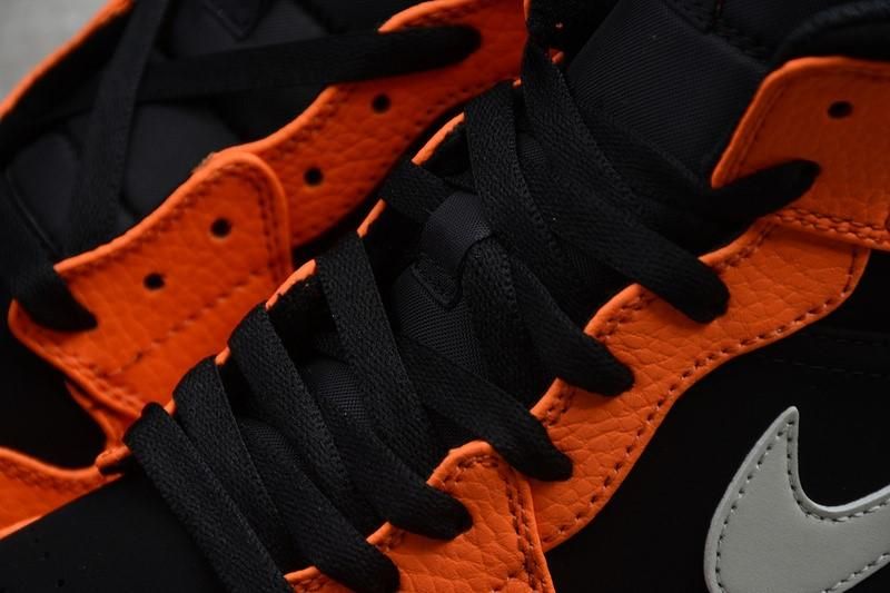 Air Jordan 1 AJ1 Mid - Black Cone