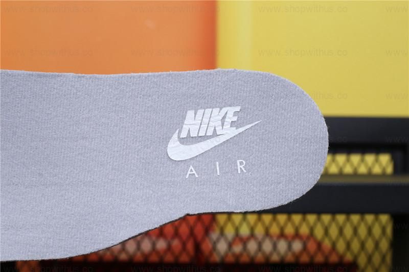 NikeUnisex Air Max 90 - Bright Crimson