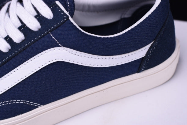 Vans Men's Old Skool Shoes-Navy