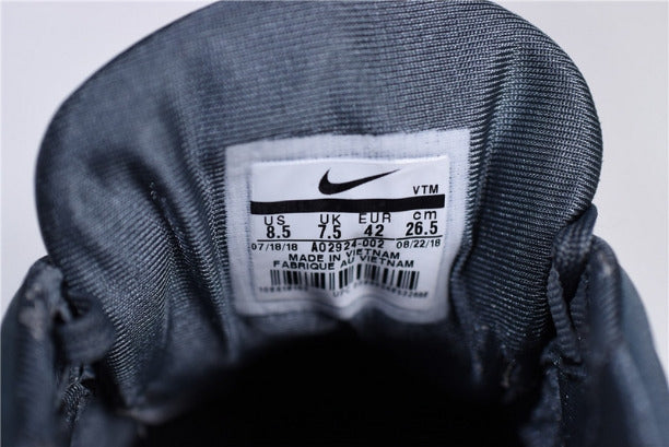 NikeUnisex Air Max 720 - Carbon Grey