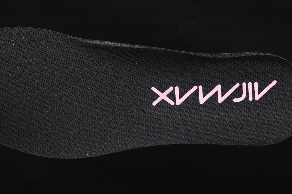 NikeUnisex Air Max 270 React - Bronze