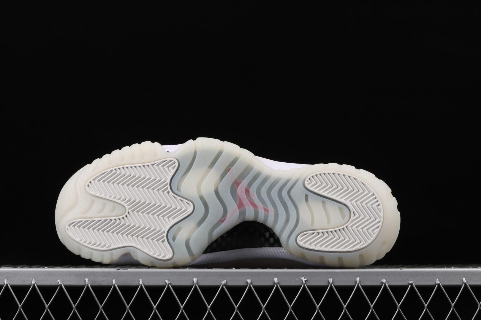 Air Jordan 11 AJ11 Retro - Platinum Tint