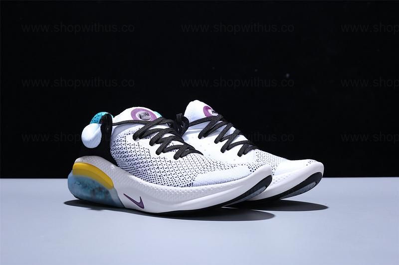 NikeMen's Joyride Run Flyknit - White/Black