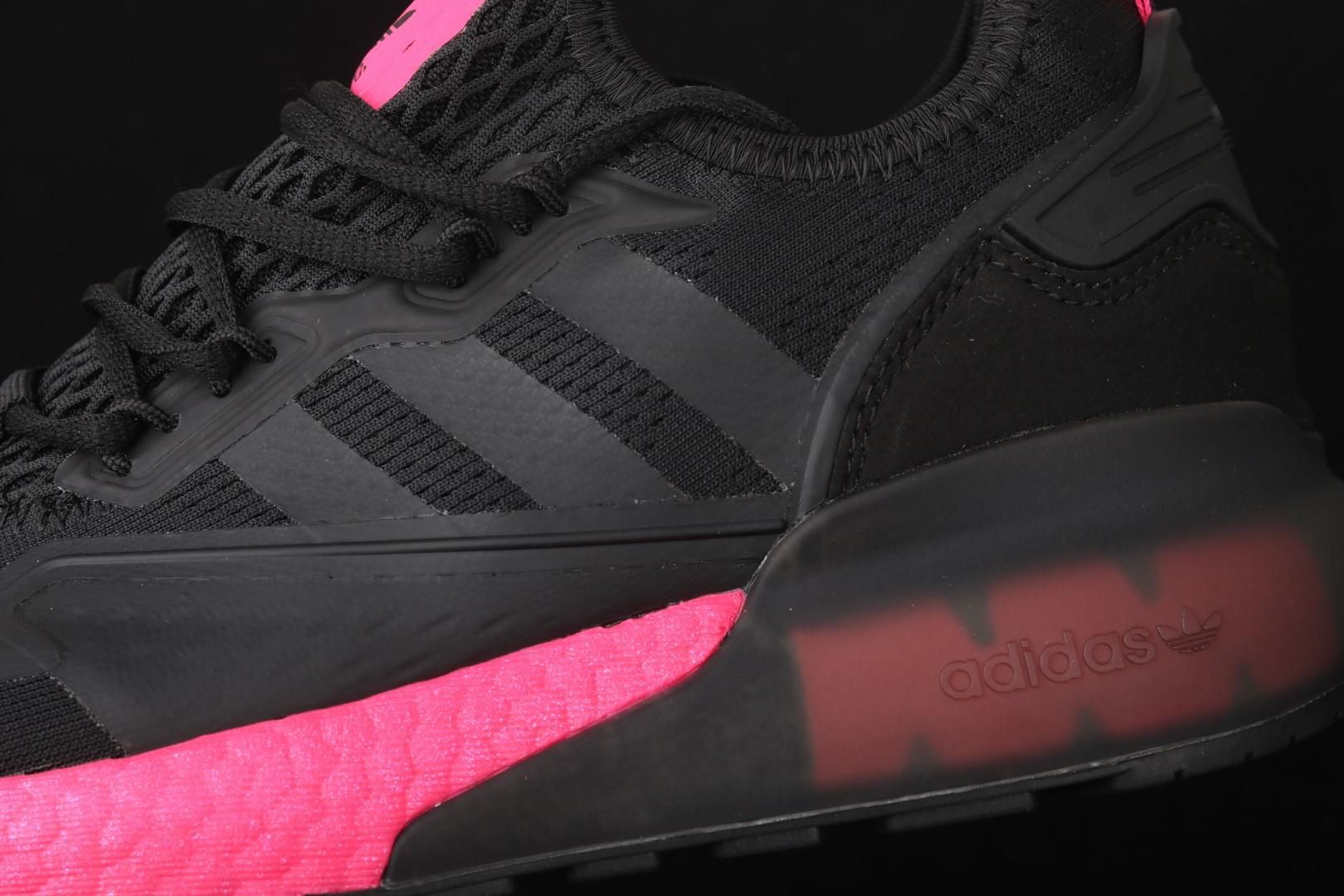 adidasUnisex ZX 2K Boost - Core Black/Shock Pink