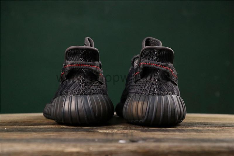 adidasOriginalsYEEZY Boost 350 V2 - Black Static Non-Reflective (Laces Reflects Shoe Doesn't)
