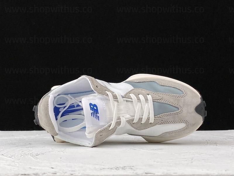 New Balance 327 - Grey