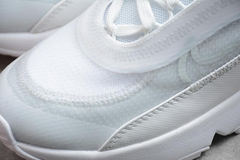 NikeUnisex Air Max 2090 - Triple White
