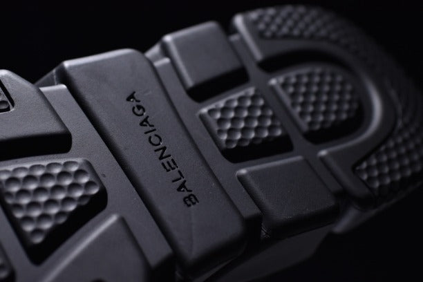 BalenciagaMen's Speed Trainer Mid - Triple Black