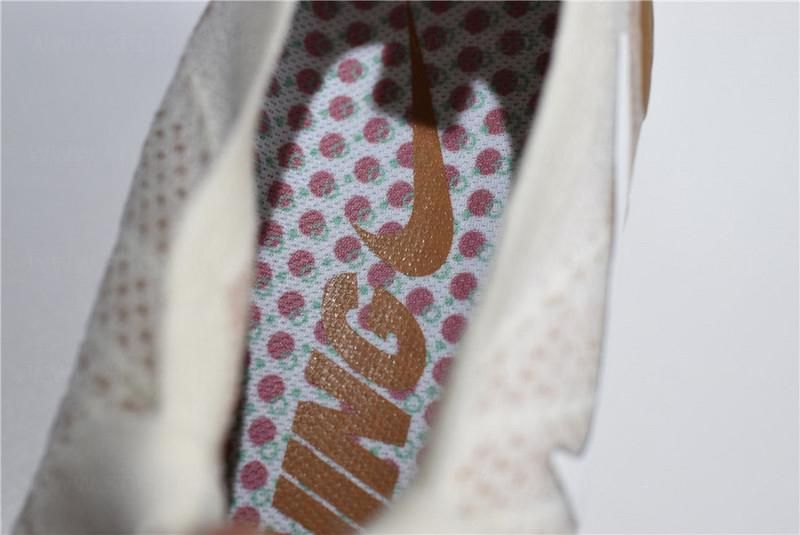 NikeAir VaporMax Moc 2 - Sail