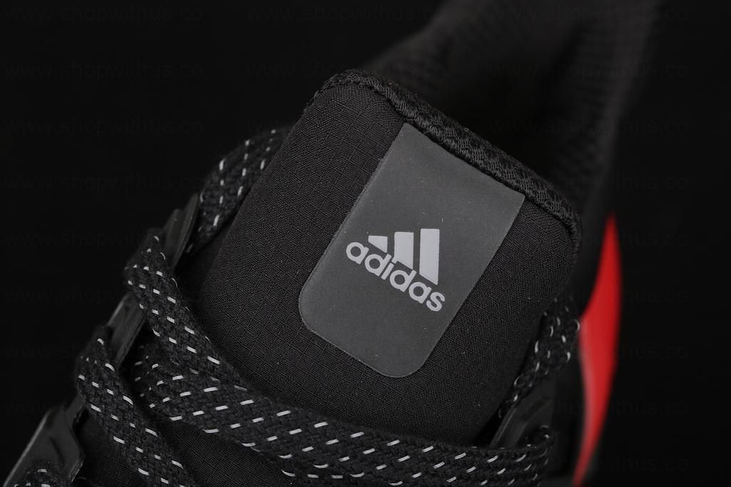 adidasOriginals Ultra Boost - Guard Mrathon