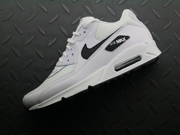 NikeUnisex Air Max 90 Essential Running Shoe - White/Black/White