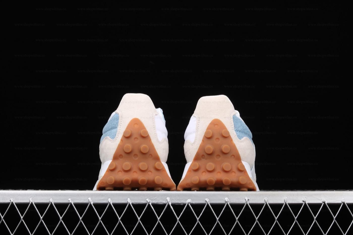 LEVI'S x New Balance - Light Blue