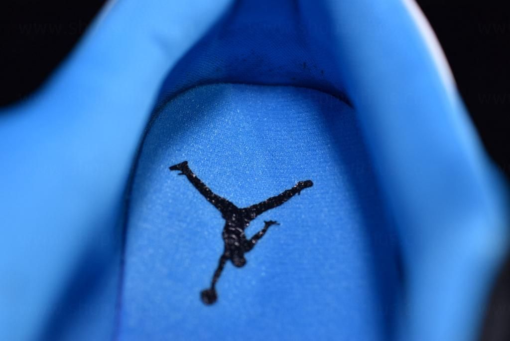 Air Jordan 1 AJ1 Low SE - Laser Blue