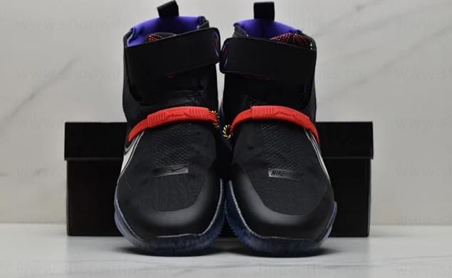 NikeKobe AD NXT FastFit - Off Noir