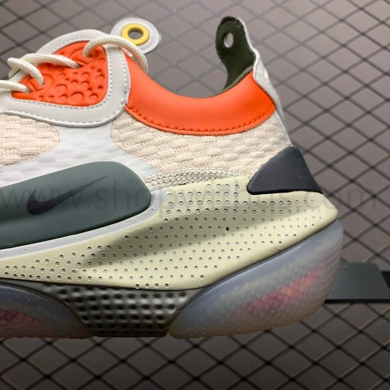 NikeRunning Joyride CC3 Setter - Team Orange/Sequoia