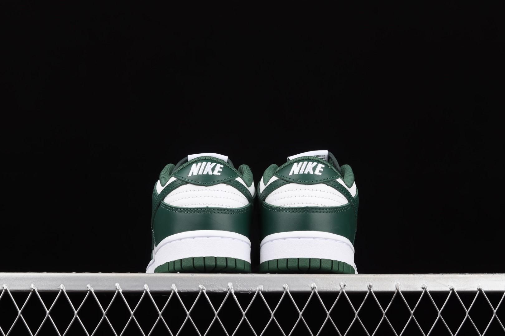 NikeDunk Low - Varsity Green