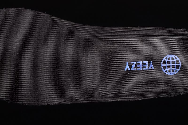 adidasUnisex Yeezy Boost 350 V2 - Dazzling Blue