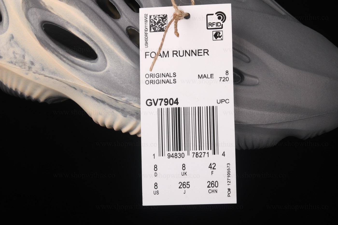 adidasUnisex Yeezy Foam RNNR MXT - Moon Gray