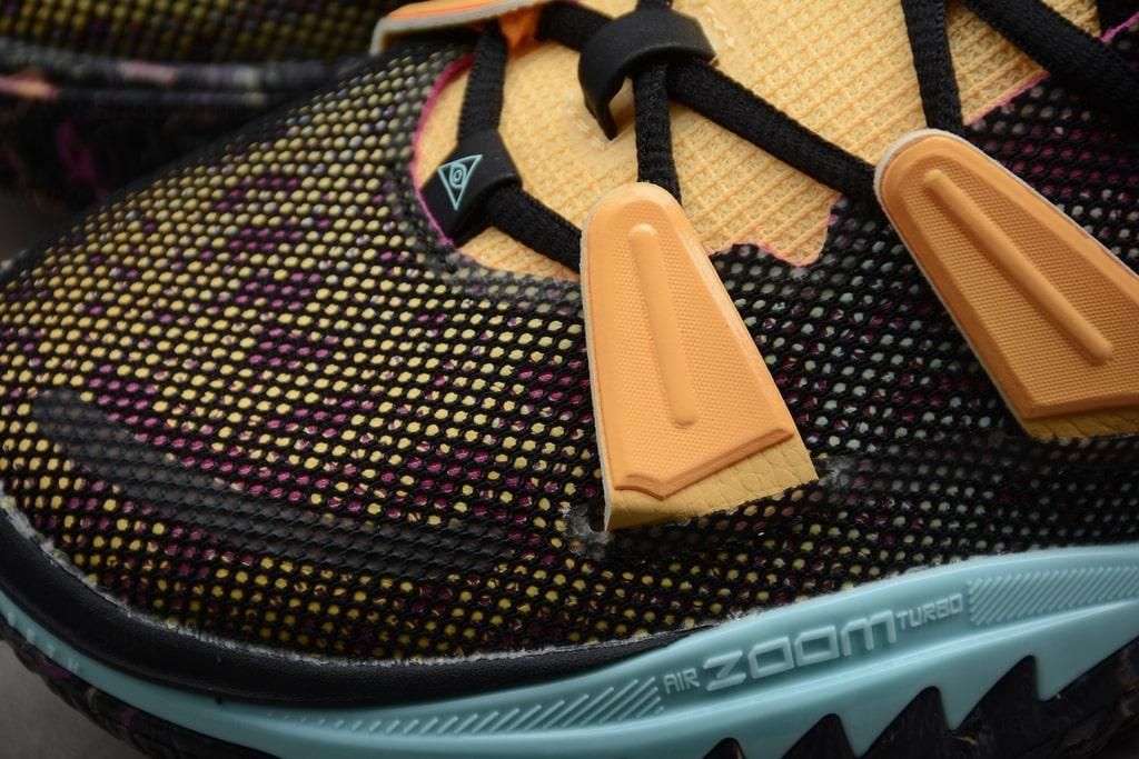 NikeUnisex  Kyrie 7 Preheat - Soundwave