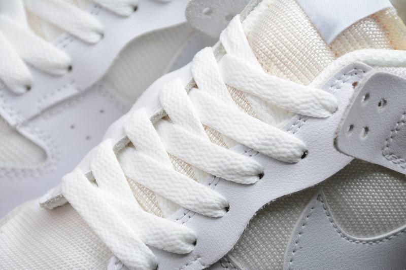 NikeMen's Dunk Low Disrupt - Photon Dust