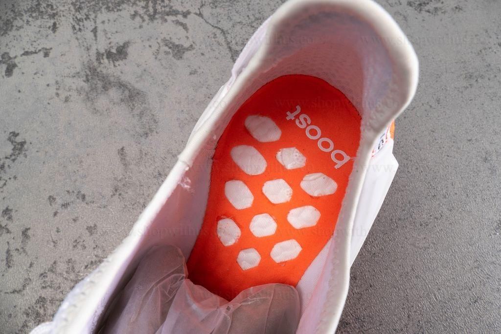 adidasMen's NMD R1 V2 - Cloud White/Solar Red