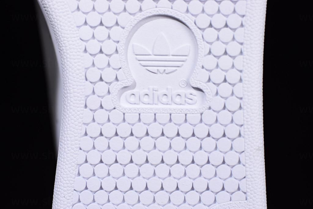 adidasOriginals Stan Smith - White/Collegiate Navy