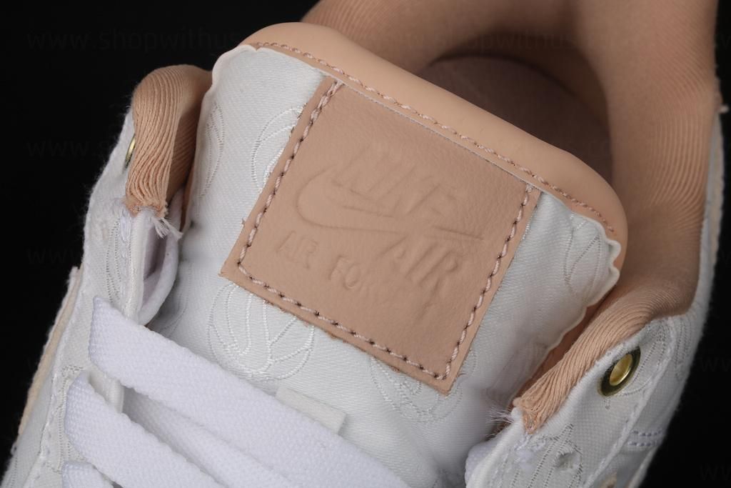 NikeAir Force 1 AF1 07 LUX - Basketball Print