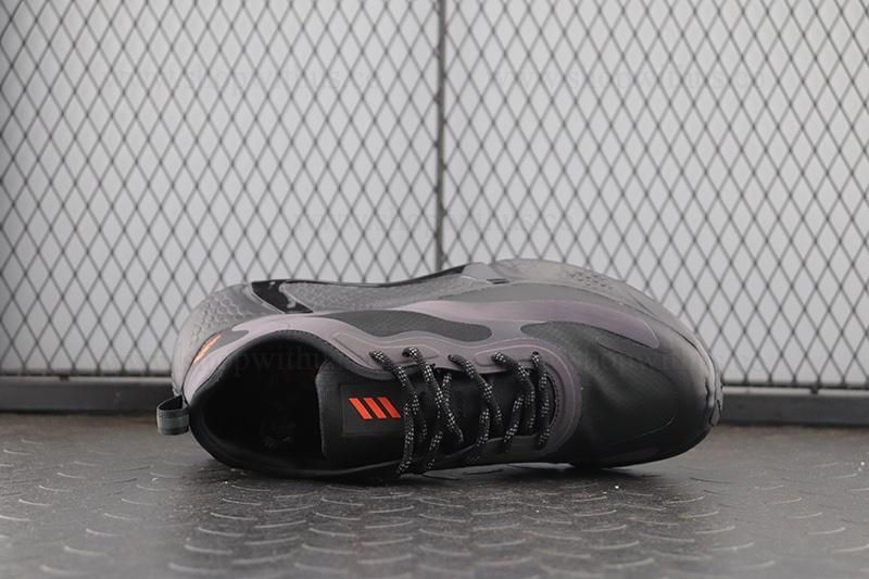 adidasRunning Alphabounce Beyond - Core Black/Dark Grey/Orange