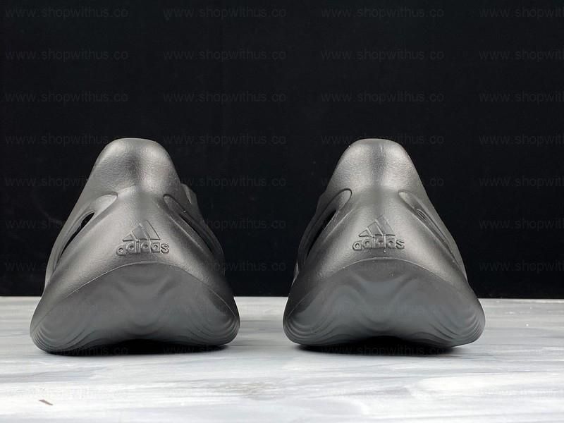 adidasYEEZY  Foam Runner - ONYX