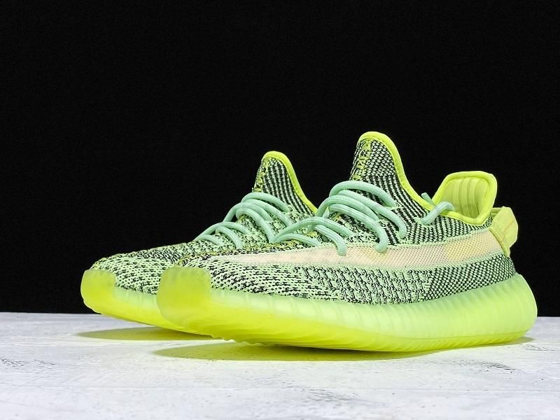 adidasOriginals YEEZY Boost 350 V2 - Yeezreel