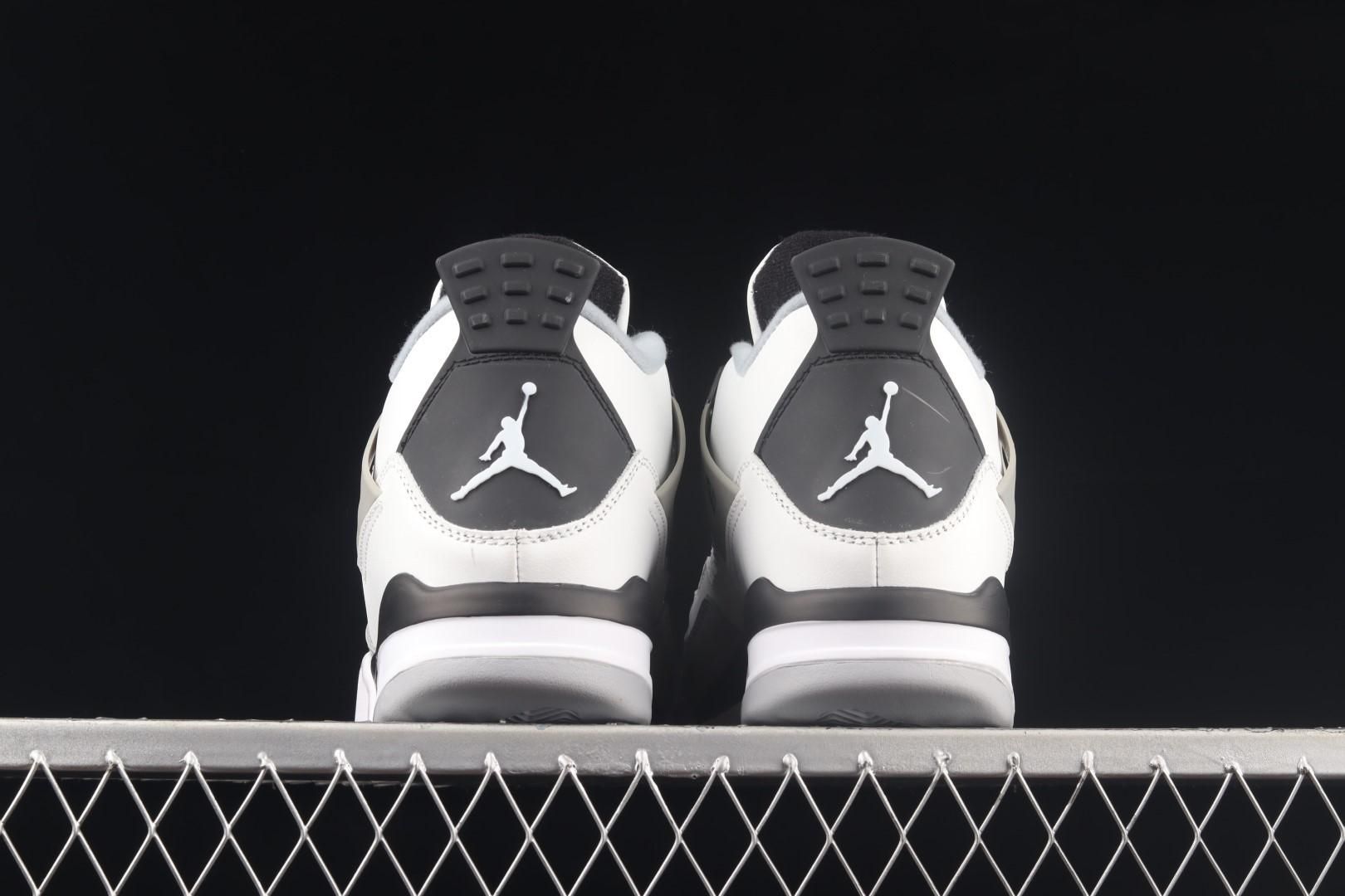 Air Jordan 4 AJ4 - Military Black