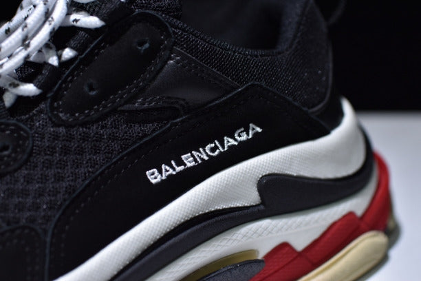 BalenciagaUnisex Vintage Triple S Trainers - Black/White/Red