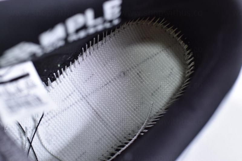 Jeff Staple x NikeSB Dunk Low Pro - Panda Pigeon