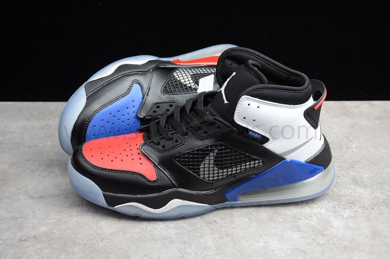 Jordan Mars 270 - Top 3