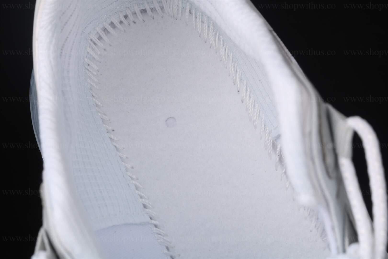 NikeAir Max 270 React - White