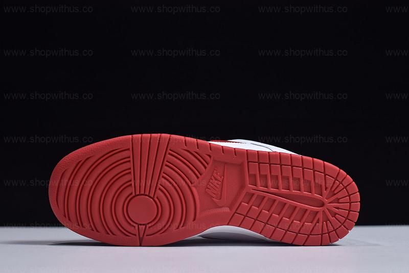 Supreme x NikeSB Dunk Low - Red/White