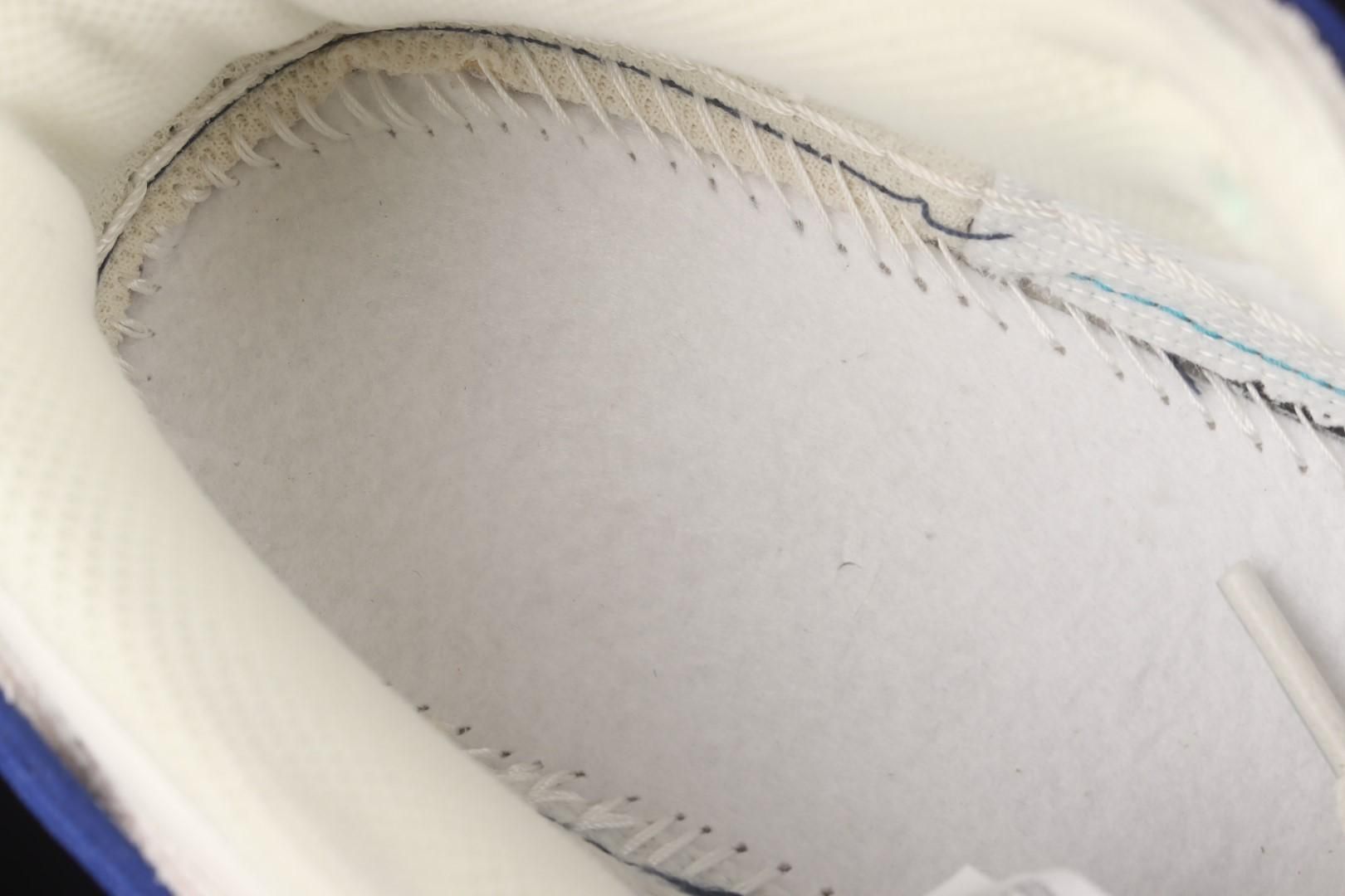 Off White x NikeUnisex Dunk Low - Lot 32