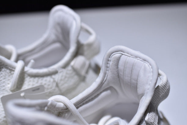 adidasOriginals YEEZY Boost 350 v2 - Triple White