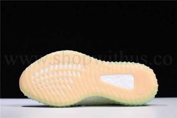 adidasOriginals YEEZY Boost 350 V2 - Hyperspace