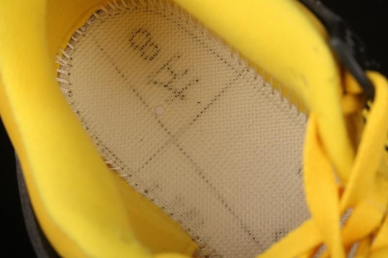 Air Jordan 4 AJ4  Retro - Lightning