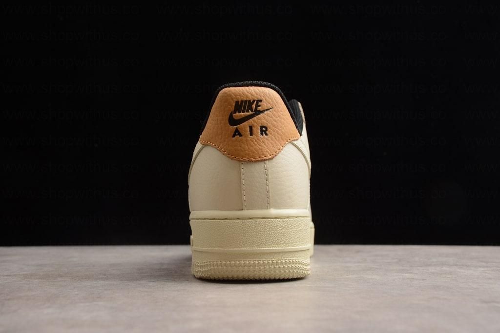 NikeMen's Air Force 1 AF1 Low - Fossil