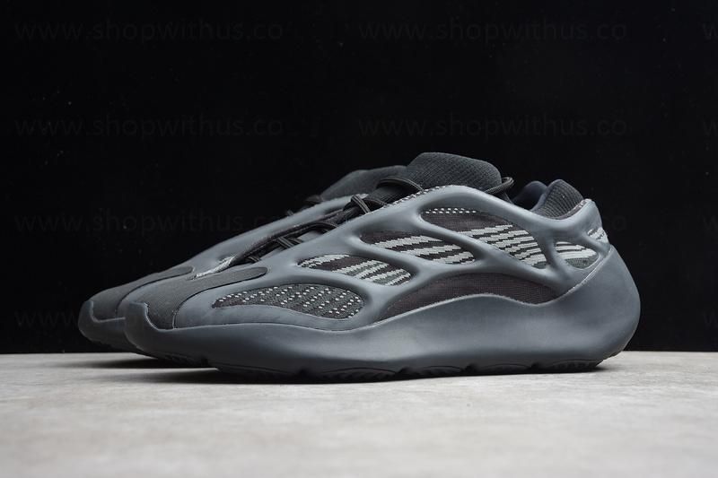 adidasOriginals YEEZY 700 V3 - Alvah