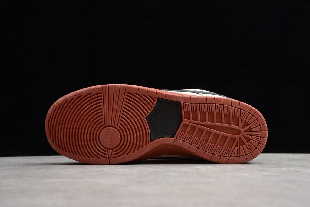 NikeSB Dunk Low - Muslin