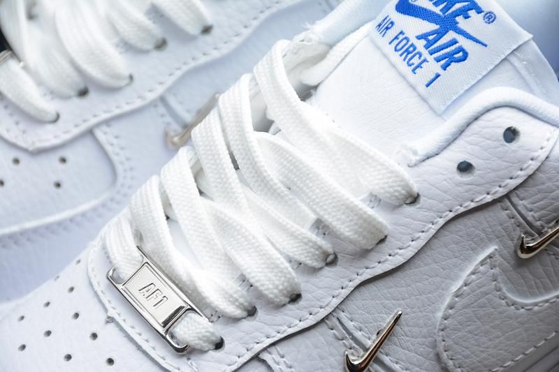 NikeAir Force 1 AF1 Low LX - Sisterhood