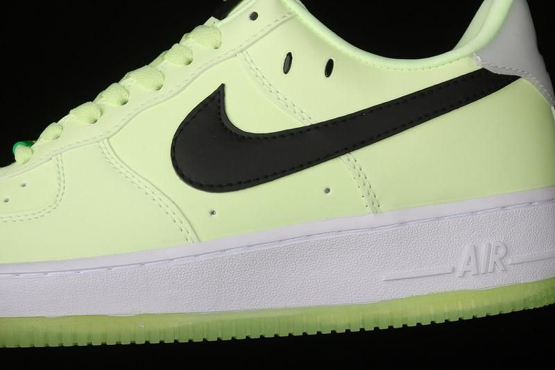 NikeUnisex Air Force 1 AF1 Low GID - Barely Volt
