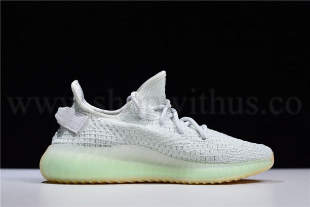 adidasOriginals YEEZY Boost 350 V2 - Hyperspace