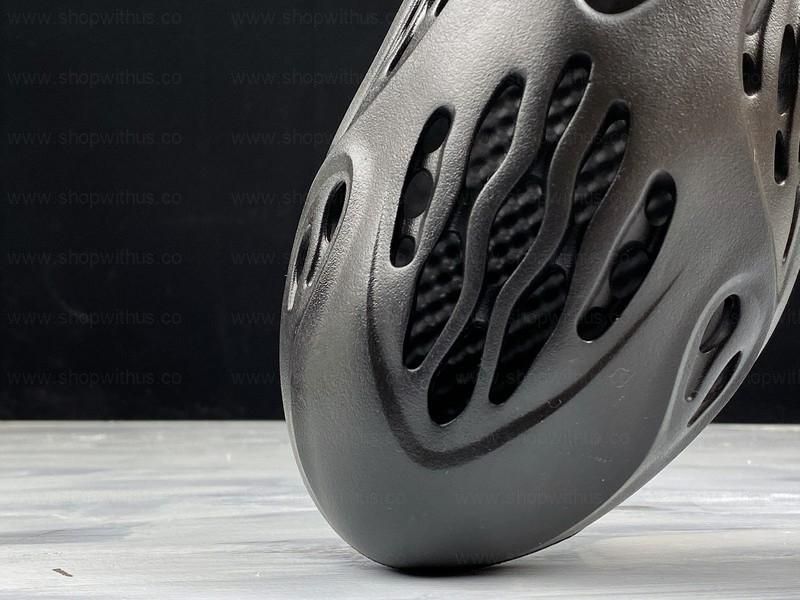 adidasYEEZY  Foam Runner - ONYX